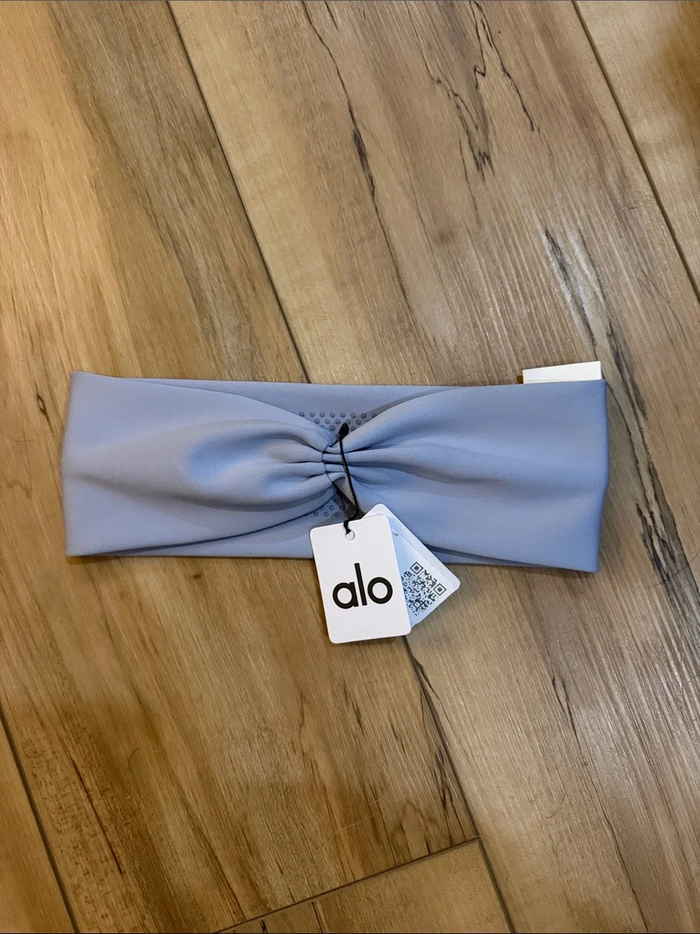 ALO Yoga Light Lavender Twist Headband